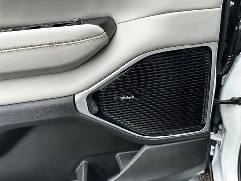 New 2025 Jeep Wagoneer L Series III w/ Quick Order Package 25C Super image 19