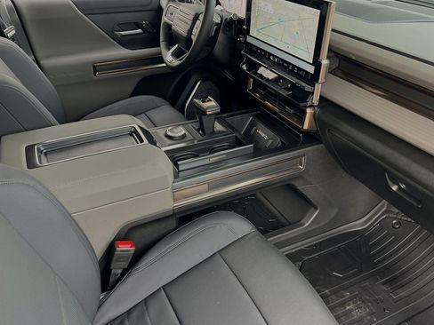 New 2025 GMC Hummer EV 3X AWD/4WD image 16