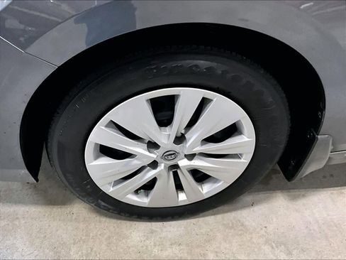 Used 2025 Nissan Sentra S image 7