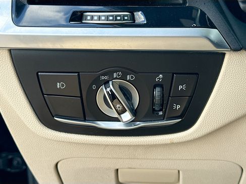 Used 2020 BMW X3 sDrive30i w/ Premium Package image 35