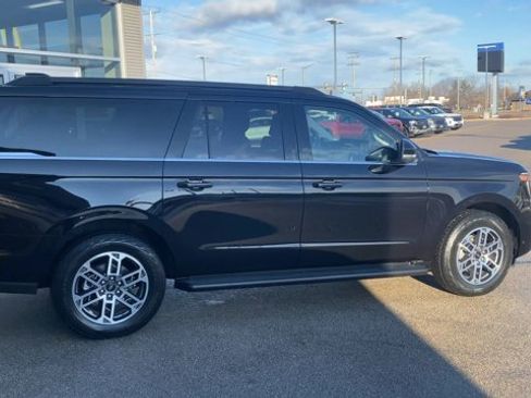 Certified 2025 Ford Expedition Max Active image 2