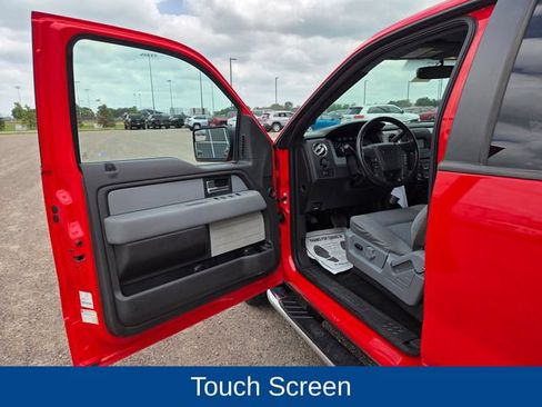 Used 2014 Ford F150 XLT w/ Equipment Group 302A Luxury AWD/4WD image 12