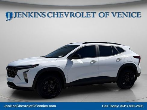 New 2026 Chevrolet Trax LT w/ Driver Confidence Package image 31