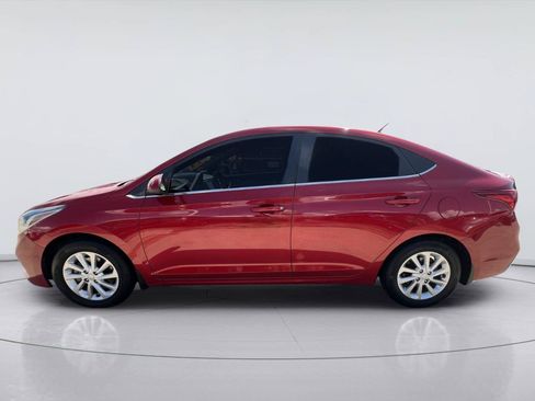 Used 2022 Hyundai Accent SEL FWD image 6