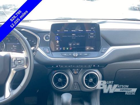 Used 2024 Chevrolet Blazer LT w/ Convenience Package AWD/4WD image 22