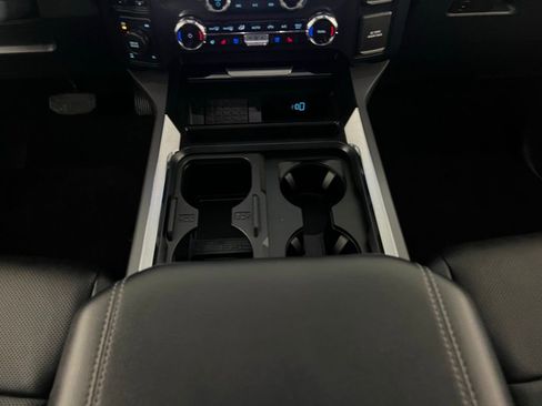 Used 2024 Ford F250 Lariat w/ Sport Appearance Package image 16