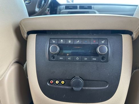 Used 2013 Chevrolet Tahoe LT AWD/4WD image 16