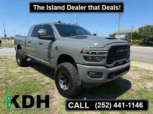 New 2026 RAM 2500 Laramie AWD/4WD image 1