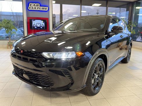 Used 2024 Dodge Hornet R/T w/ R/T Blacktop Package AWD/4WD image 8