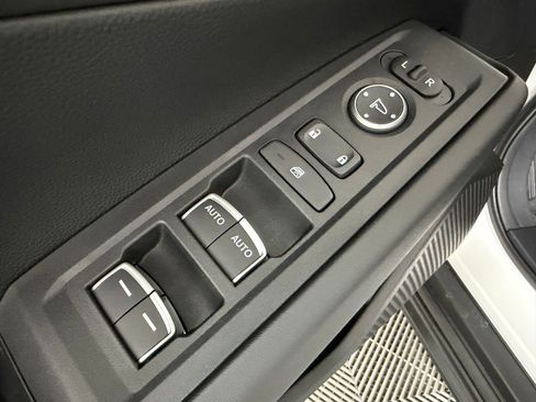 New 2026 Honda Accord LX image 10