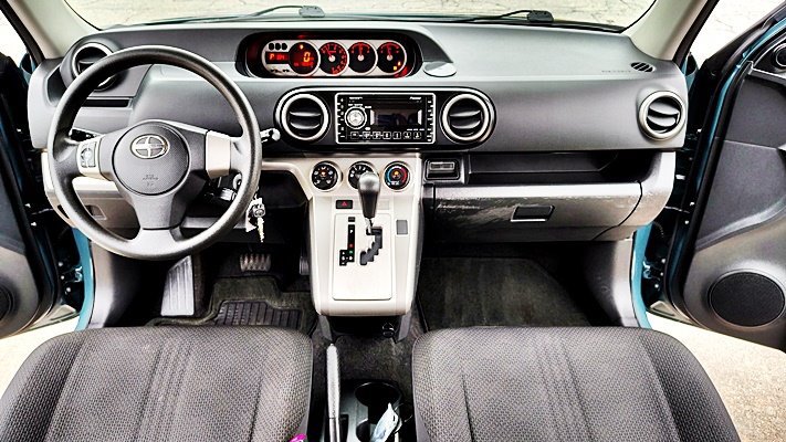 Used 2008 Scion xB FWD image 14
