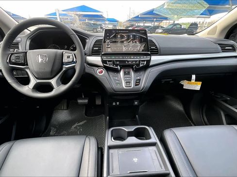 New 2026 Honda Odyssey EX-L image 5