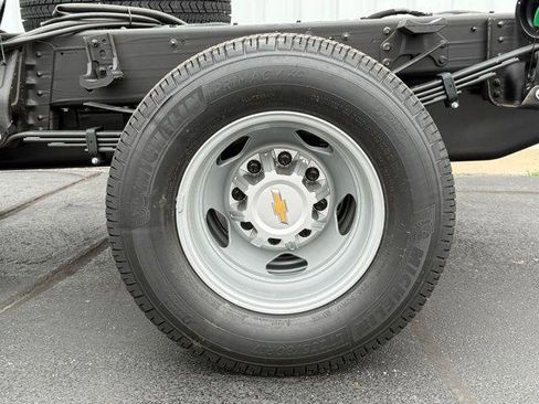 New 2026 Chevrolet Silverado 3500 W/T RWD image 13