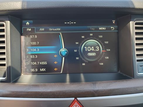 Used 2015 Hyundai Genesis 3.8 w/ Option Group 04 image 27