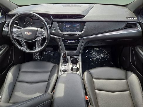 Used 2020 Cadillac XT5 Luxury image 17