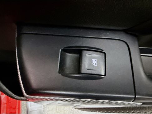 Used 2017 Chevrolet Silverado 1500 LT image 29