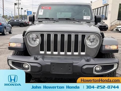 Used 2023 Jeep Wrangler Unlimited Sahara AWD/4WD image 10