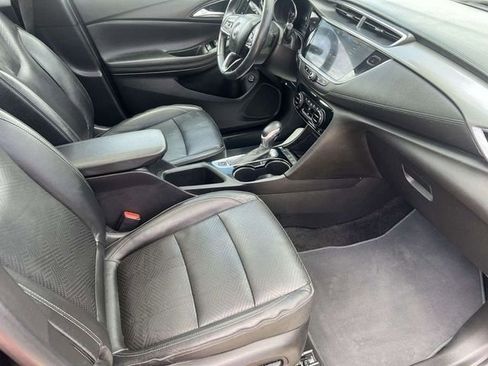 Used 2020 Buick Encore GX Essence w/ Experience Buick Package image 17
