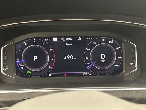 Used 2023 Volkswagen Tiguan SEL R-Line AWD/4WD image 9