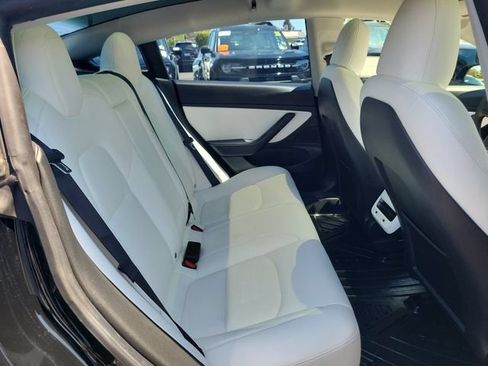 Used 2021 Tesla Model 3 Long Range AWD/4WD image 16