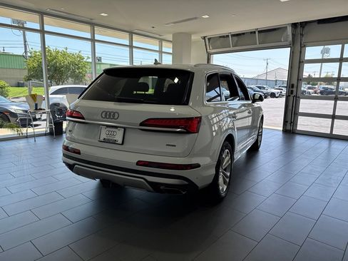 Certified 2026 Audi Q7 2.0T Premium Plus AWD/4WD image 7