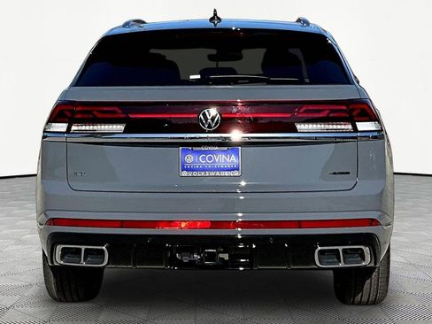 New 2026 Volkswagen Atlas Cross Sport SEL Premium R-Line AWD/4WD image 5