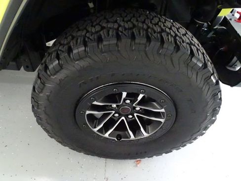 Certified 2024 Jeep Wrangler Unlimited Rubicon image 31