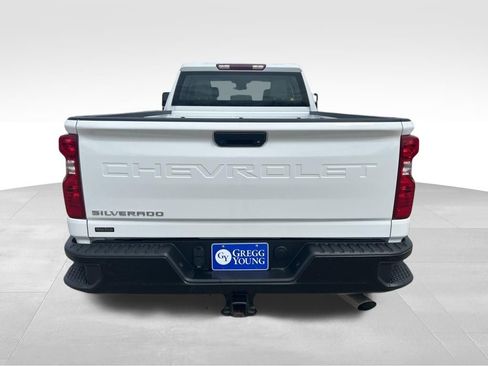 Used 2025 Chevrolet Silverado 2500 W/T image 6