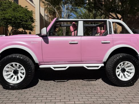 Used 2025 Ford Bronco Outer Banks AWD/4WD image 33