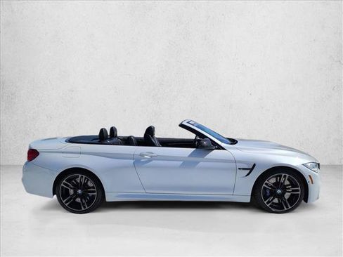 Used 2015 BMW M4 Convertible RWD image 5
