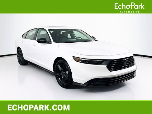 Used 2023 Honda Accord Sport image 1
