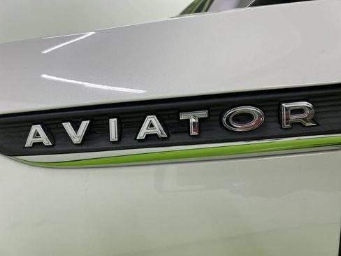 Used 2020 Lincoln Aviator Reserve w/ Equipment Group 201A RWD image 14