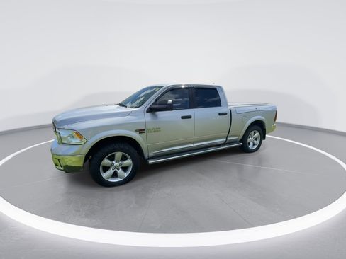 Used 2014 RAM 1500 Outdoorsman AWD/4WD image 9
