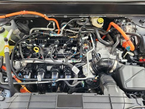 Used 2025 Ford Maverick XLT w/ XLT Luxury Package FWD image 30
