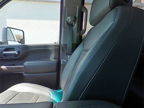Used 2023 GMC Sierra 2500 Denali image 27