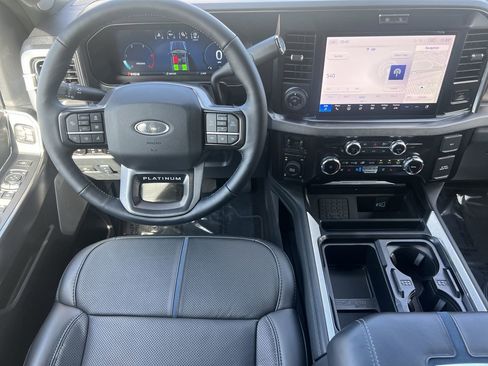 New 2026 Ford F250 Platinum w/ FX4 Off-Road Package AWD/4WD image 14