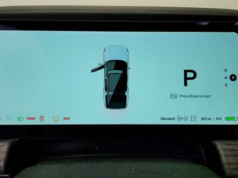 Used 2024 Rivian R1S Adventure AWD/4WD image 13