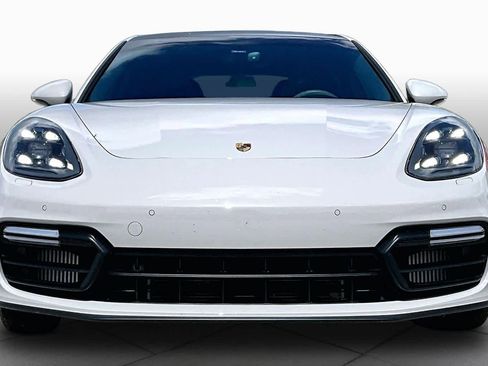 Used 2019 Porsche Panamera GTS AWD/4WD image 4