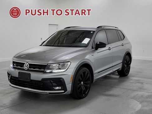 Used 2021 Volkswagen Tiguan SE R-Line FWD image 4