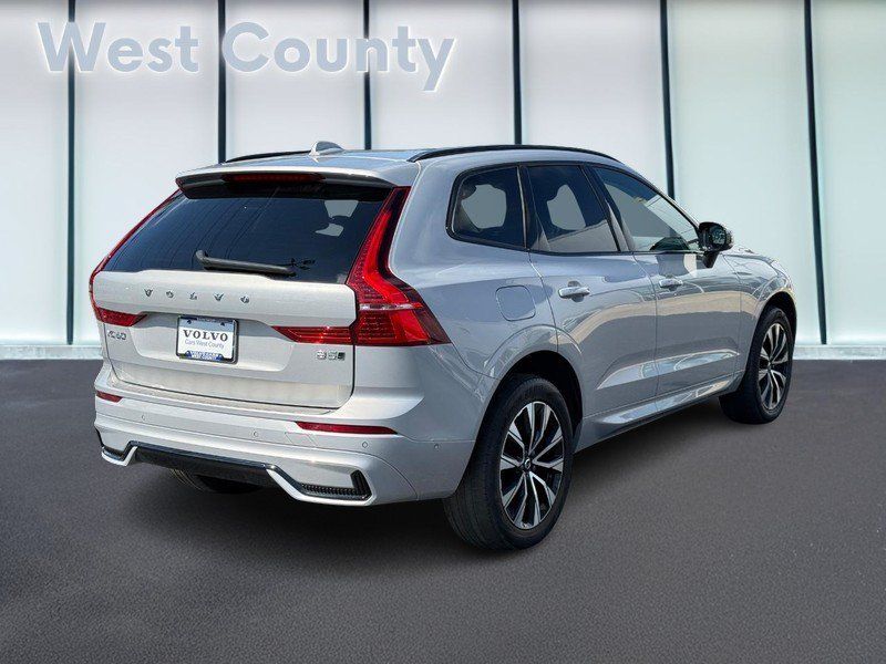 Certified 2023 Volvo XC60 B5 Plus w/ Climate Package AWD/4WD image 4