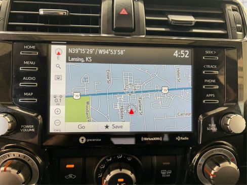 Used 2023 Toyota 4Runner TRD Off-Road Premium w/ Moonroof Package AWD/4WD image 31
