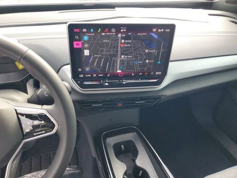 New 2025 Volkswagen ID.4 Pro image 21