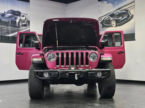 Used 2021 Jeep Wrangler Unlimited Rubicon w/ Xtreme Recon 35" Tire Package AWD/4WD image 6