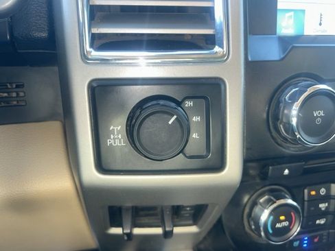 Used 2017 Ford F350 Lariat w/ Lariat Value Package image 51