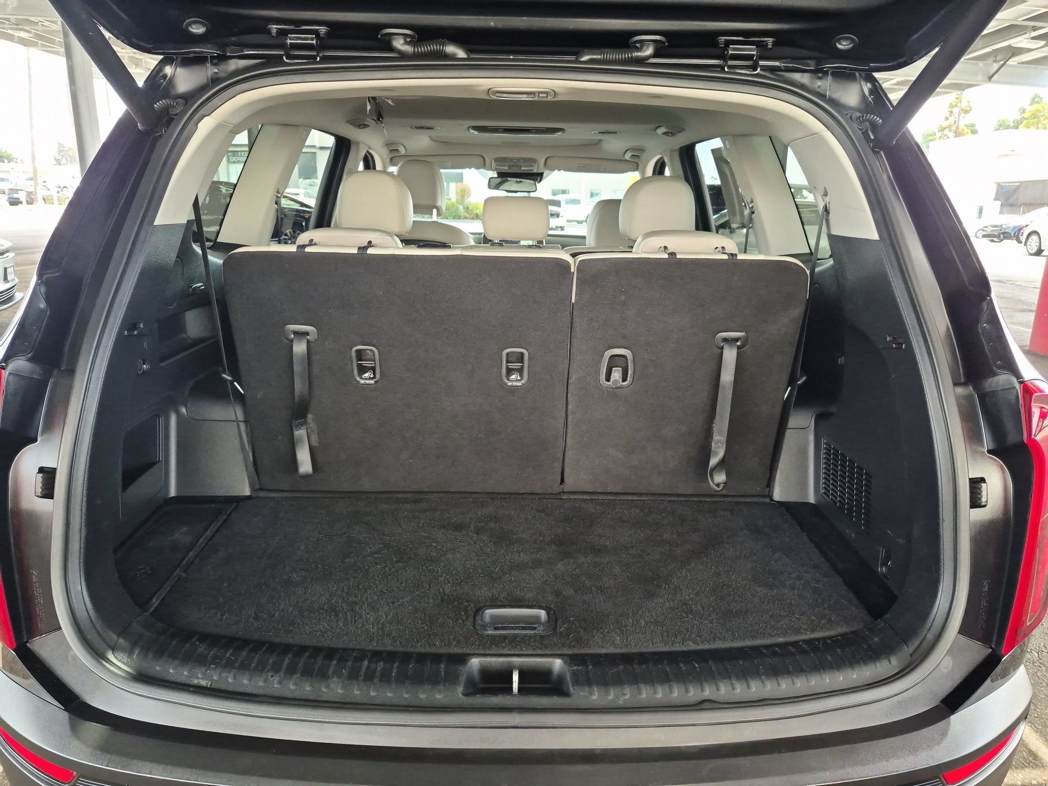 Used 2022 Kia Telluride EX w/ Towing Package FWD image 24