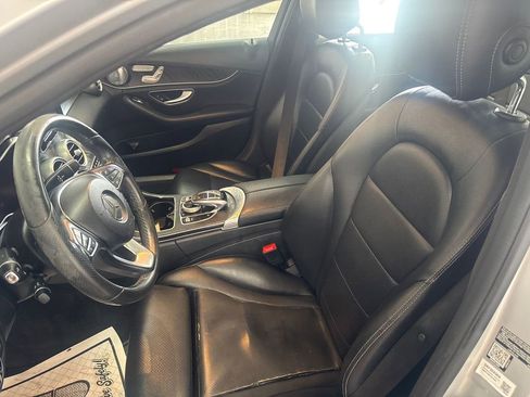 Used 2015 Mercedes-Benz C 300 4MATIC Sedan image 9