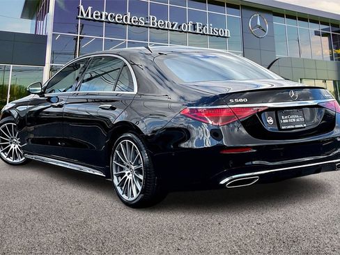Used 2025 Mercedes-Benz S 580 S 580 image 2