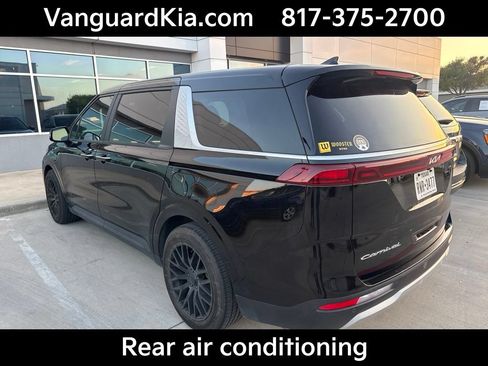 Certified 2022 Kia Carnival LX FWD image 3