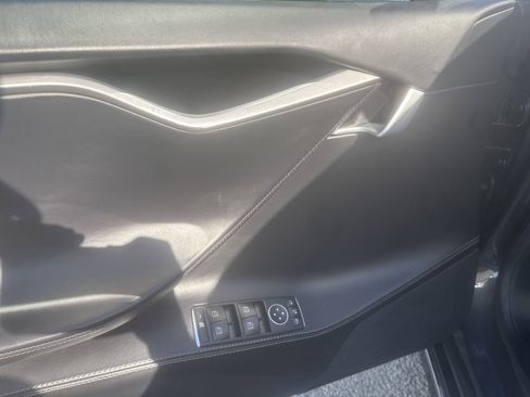 Used 2018 Tesla Model S 75D image 8