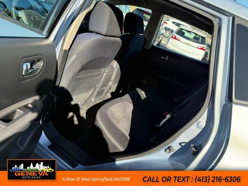 Used 2013 Nissan Rogue S image 11